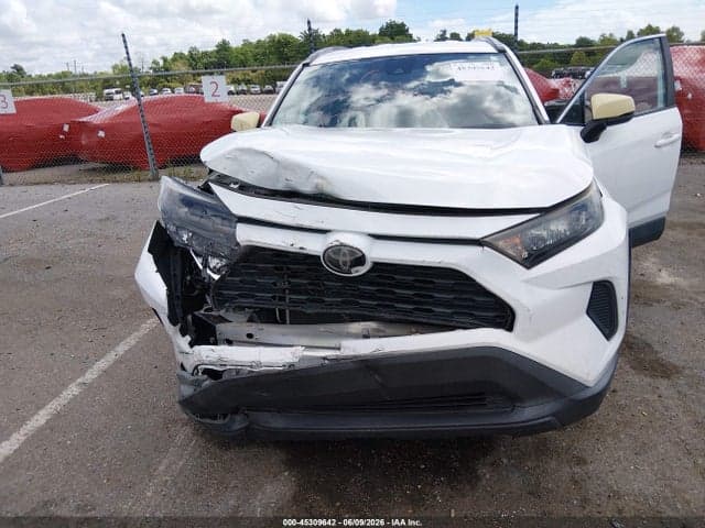 2020 TOYOTA RAV4 LE 6