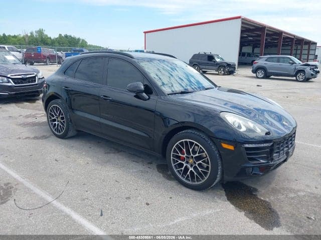 2018 PORSCHE MACAN SPORT