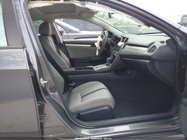 2017 HONDA CIVIC EX 5