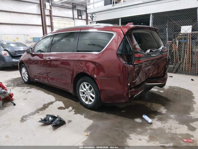2021 CHRYSLER PACIFICA TOURING L 3