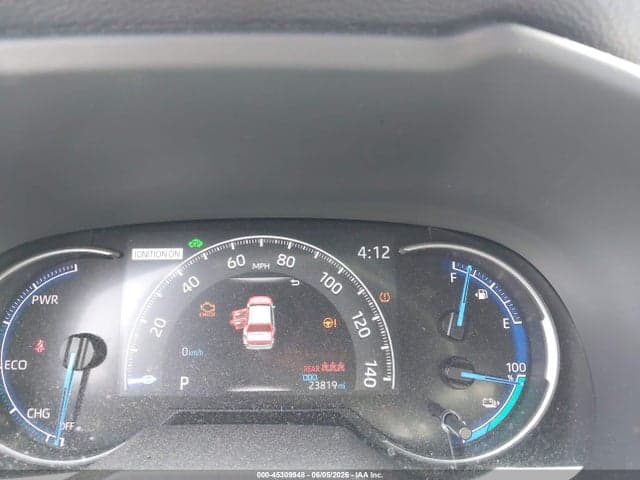 2025 TOYOTA RAV4 PLUG-IN HYBRID SE 7