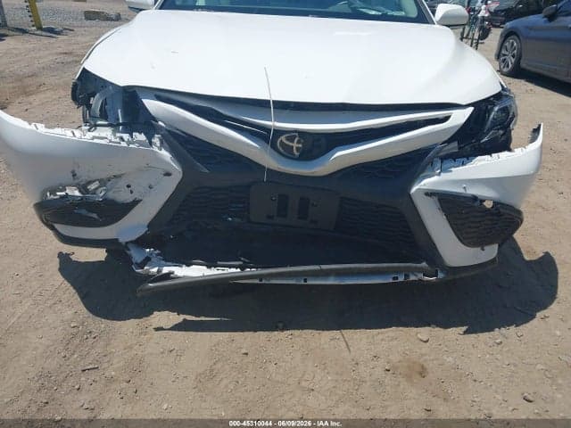 2021 TOYOTA CAMRY SE AWD 6