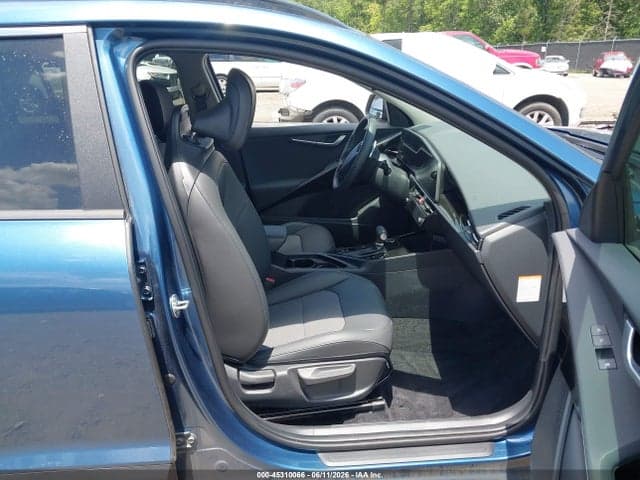 2025 KIA NIRO EX 5