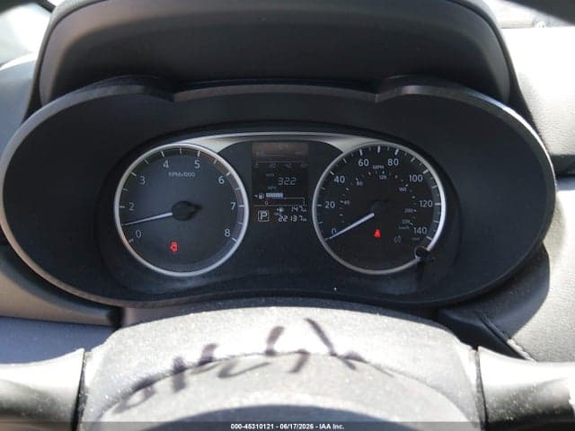 2024 NISSAN VERSA 1.6 S 7