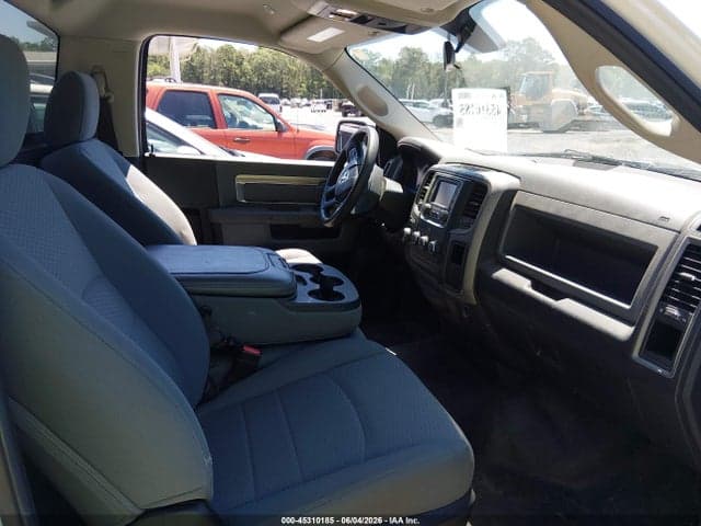 2017 RAM 1500 TRADESMAN 4X2 8' BOX 5