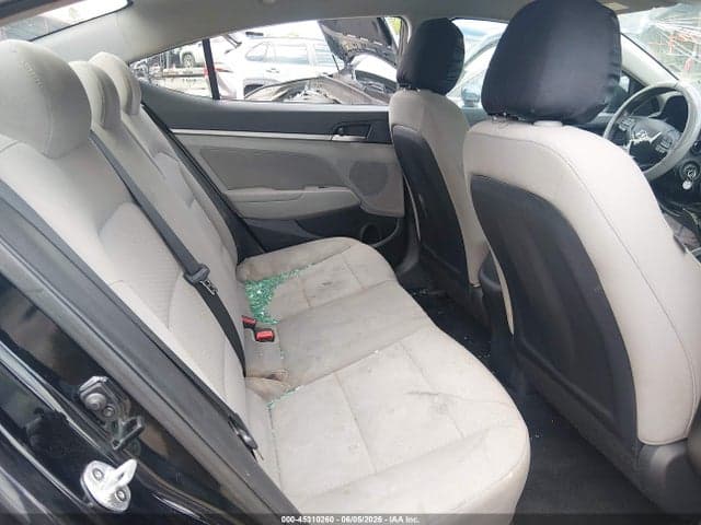 2020 HYUNDAI ELANTRA SEL 8