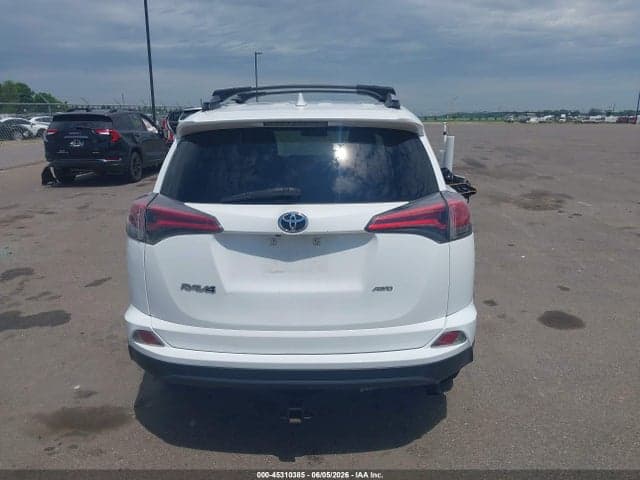 2017 TOYOTA RAV4 LE 16
