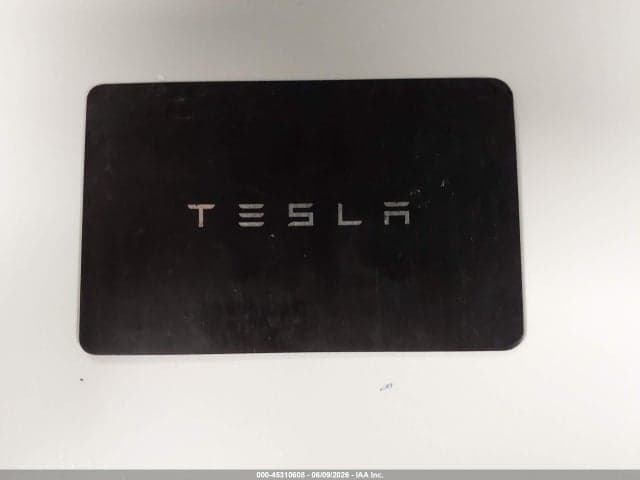 2023 TESLA MODEL Y 10