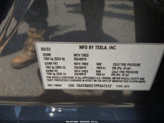 2023 TESLA MODEL Y 9