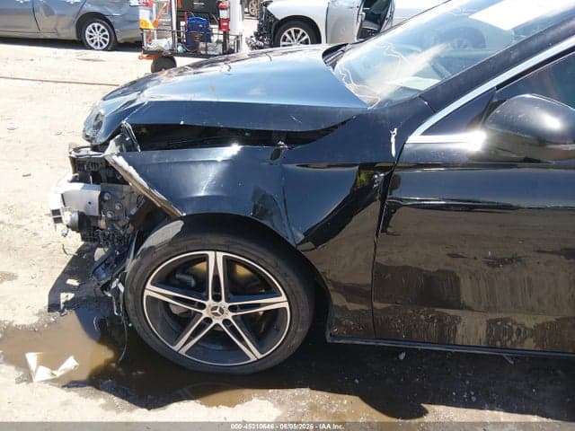2019 MERCEDES-BENZ A 220 6