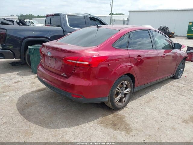 2017 FORD FOCUS SE 4