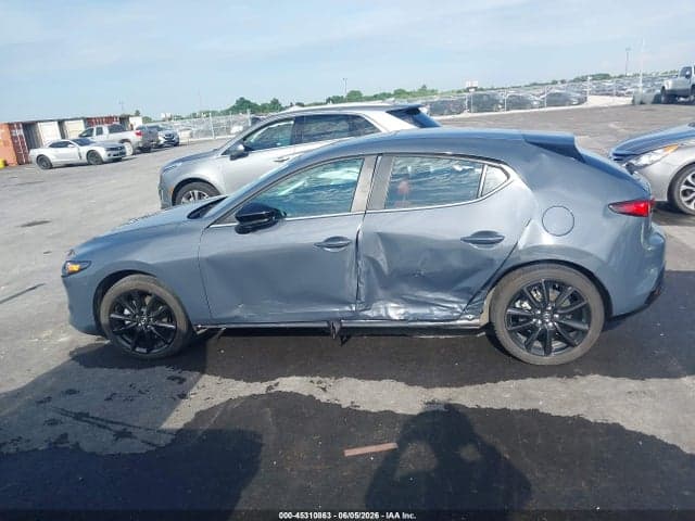 2024 MAZDA MAZDA3 13