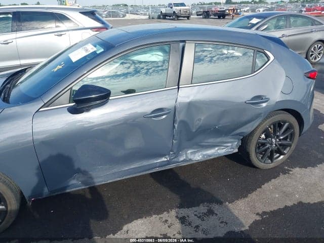 2024 MAZDA MAZDA3 6