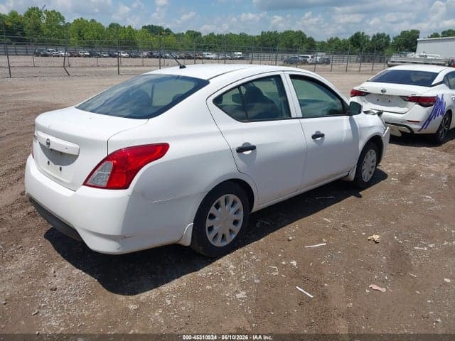 2019 NISSAN VERSA 1.6 S 4