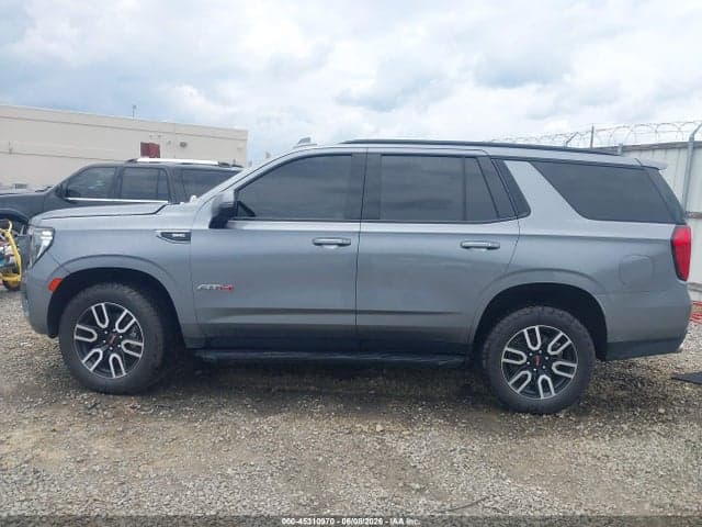 2022 GMC YUKON 4WD AT4 15