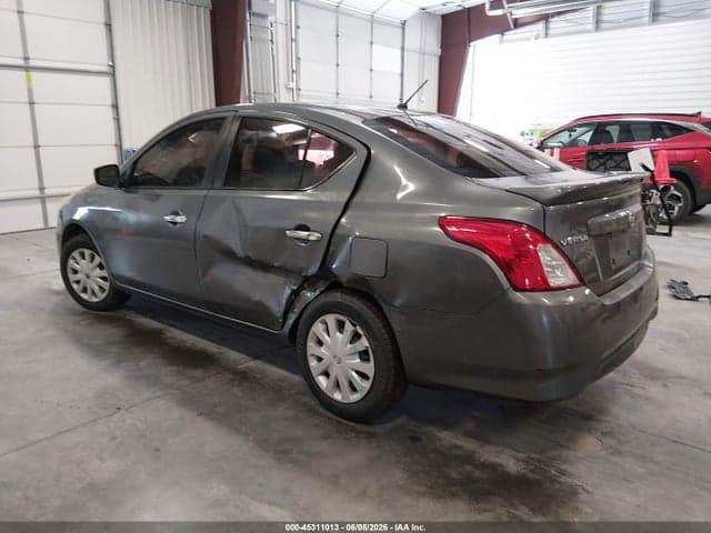 2019 NISSAN VERSA 1.6 SV 3