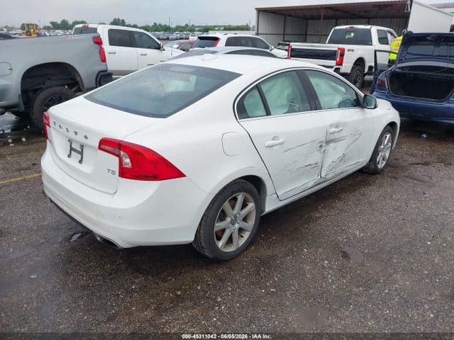2016 VOLVO S60 T5 4
