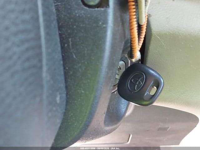 2018 TOYOTA SIENNA LE 8 PASSENGER 11
