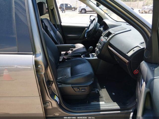 2010 LAND ROVER LR2 5