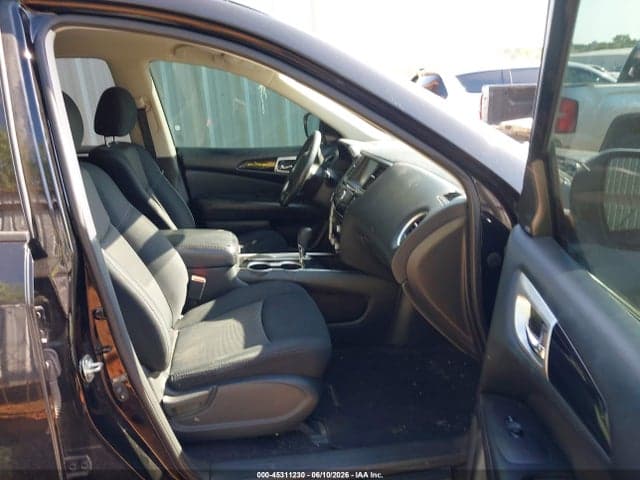 2019 NISSAN PATHFINDER SV 5
