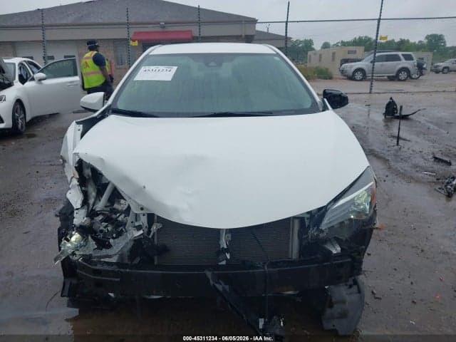 2019 TOYOTA COROLLA LE 12