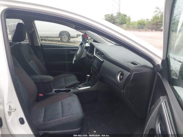 2019 TOYOTA COROLLA LE 5