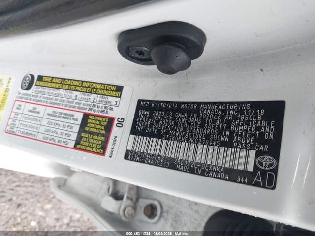 2019 TOYOTA COROLLA LE 9