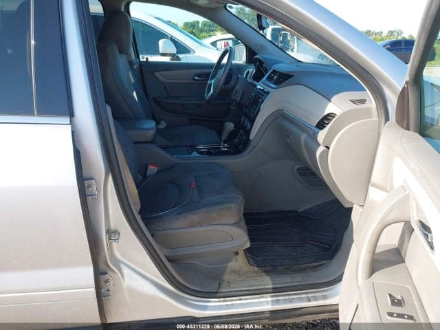 2017 CHEVROLET TRAVERSE 1LT 5