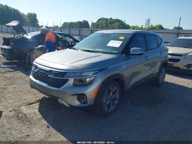 2026 KIA SELTOS LX 2