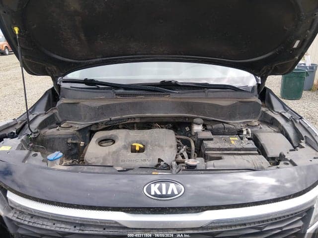 2021 KIA SELTOS S 10