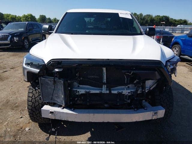 2025 TOYOTA TUNDRA SR 6