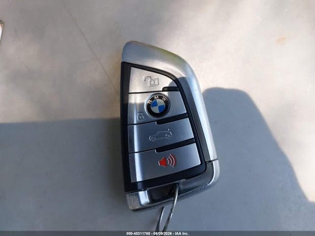 2021 BMW X6 M 11