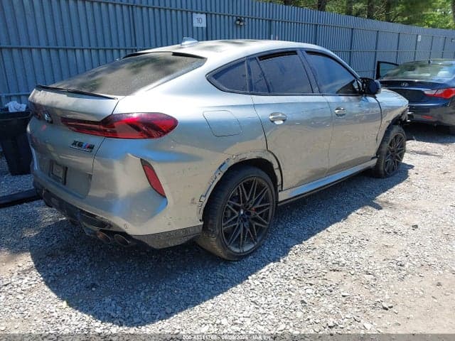 2021 BMW X6 M 4