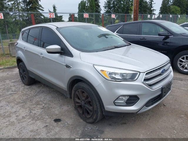 2017 FORD ESCAPE SE 1