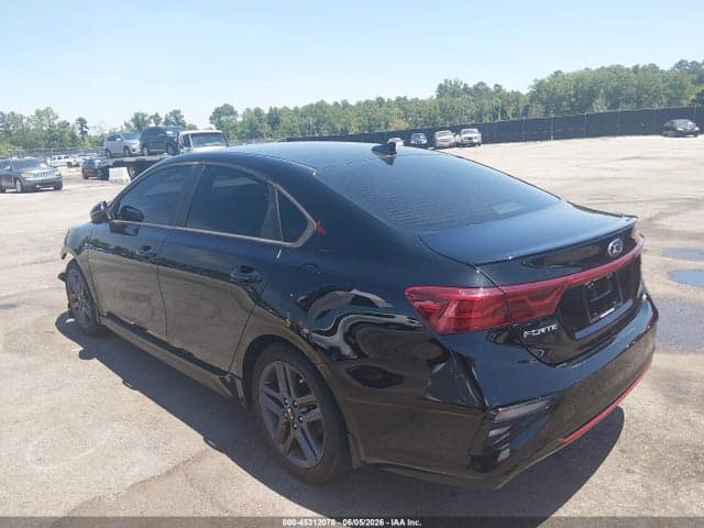 2021 KIA FORTE GT-LINE 3