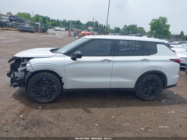2022 MITSUBISHI OUTLANDER BLACK EDITION S-AWC/SE 2.5 S-AWC/SE LAUNCH EDITION S-AWC 14