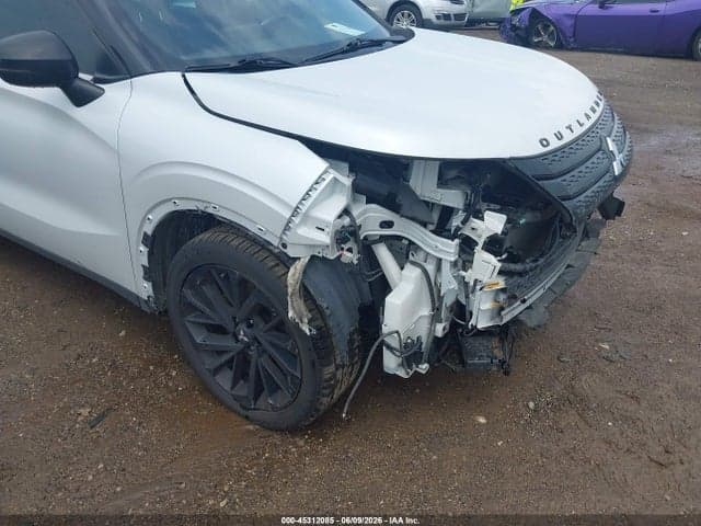 2022 MITSUBISHI OUTLANDER BLACK EDITION S-AWC/SE 2.5 S-AWC/SE LAUNCH EDITION S-AWC 18