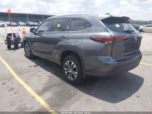2025 TOYOTA HIGHLANDER HYBRID XLE 3