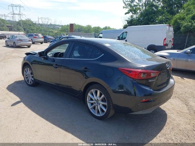 2017 MAZDA MAZDA3 TOURING 3