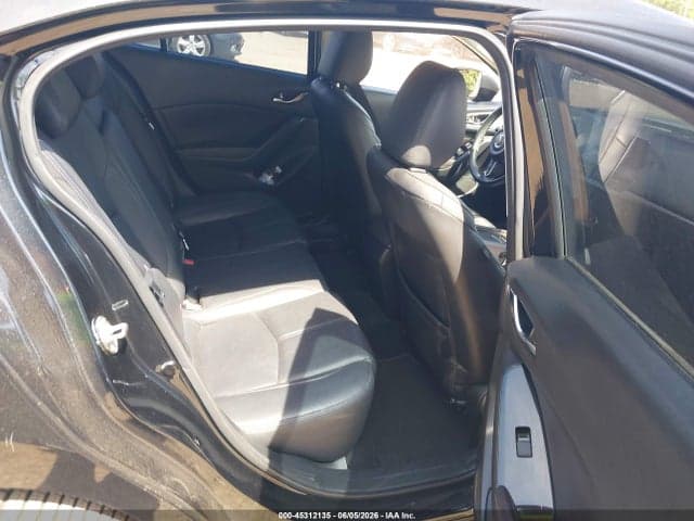2017 MAZDA MAZDA3 TOURING 8