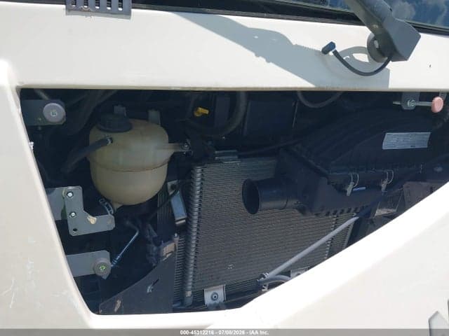 2019 FORD F53 10