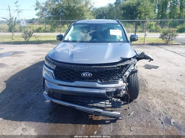2021 KIA SORENTO S 11