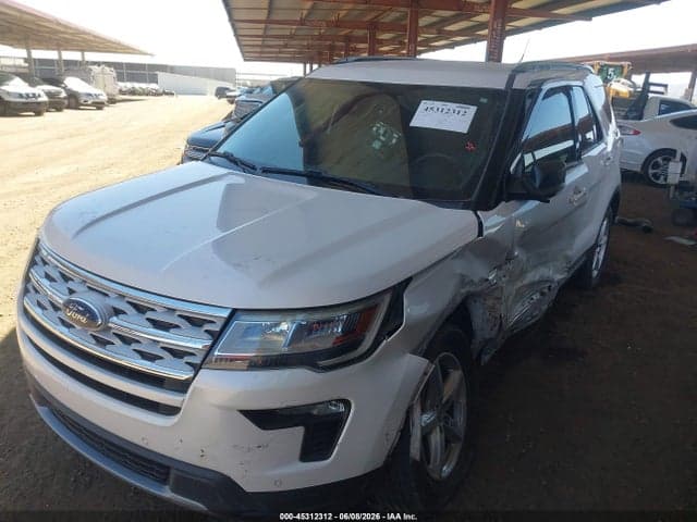 2019 FORD EXPLORER XLT 2
