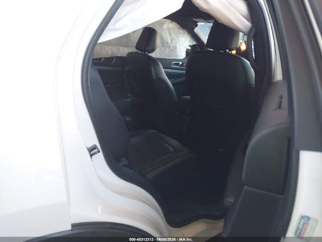 2019 FORD EXPLORER XLT 8