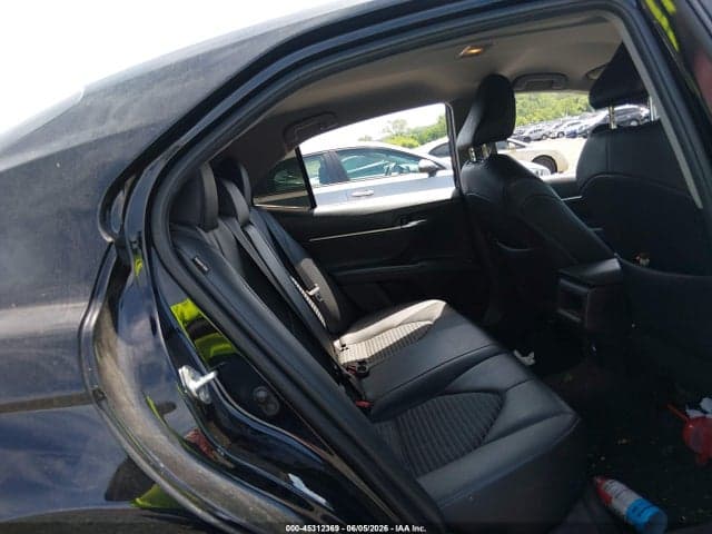 2023 TOYOTA CAMRY SE 8