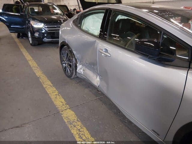 2025 TOYOTA PRIUS XLE AWD-E 6