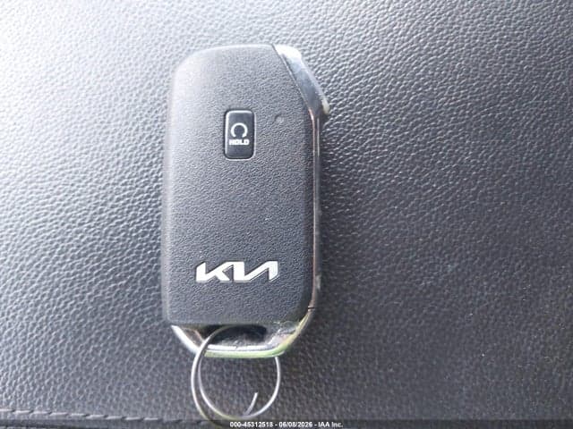 2025 KIA SPORTAGE X-LINE 11