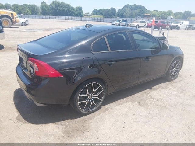 2017 VOLVO S60 T6 4