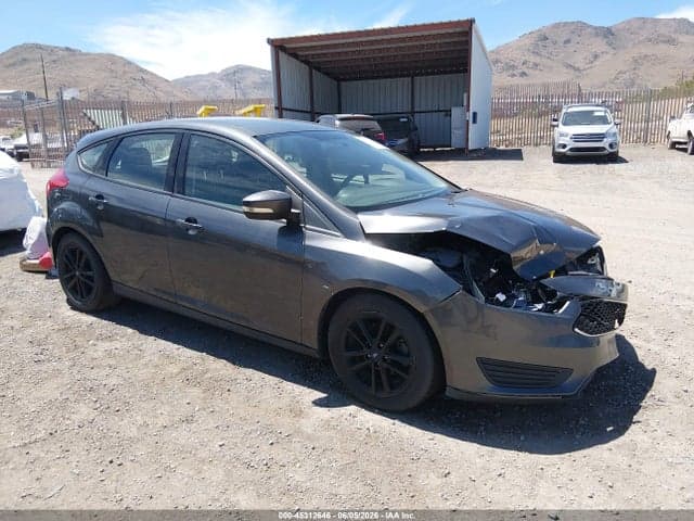 2017 FORD FOCUS SE 1