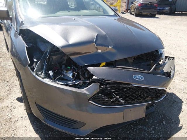 2017 FORD FOCUS SE 6